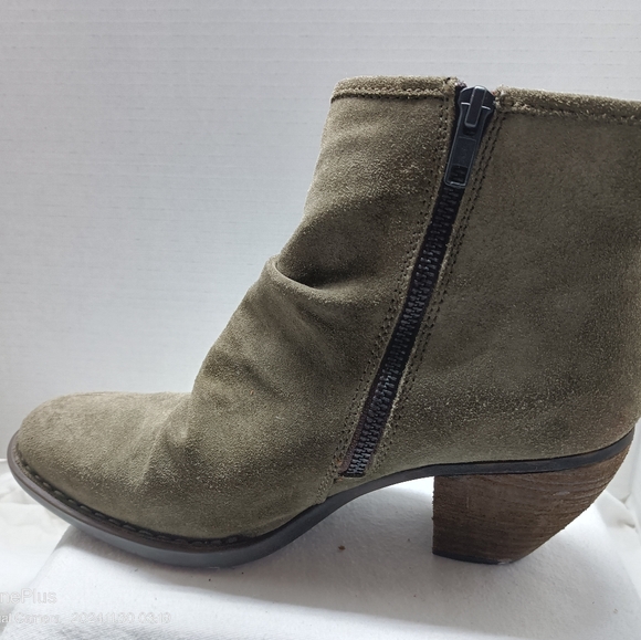 Born suede Aire boots olive - Picture 3 of 14